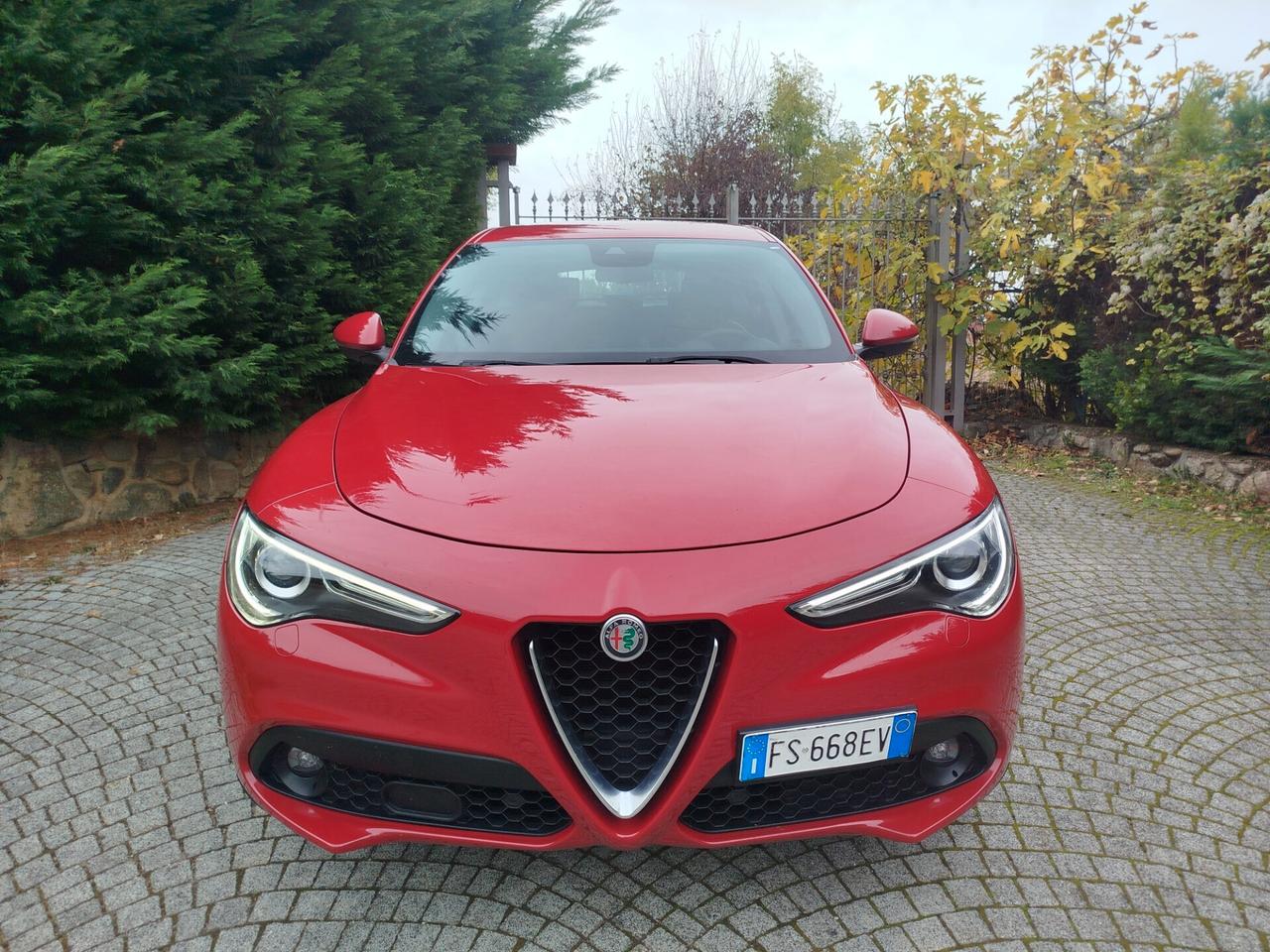 Alfa Romeo Stelvio 2.2 Turbodiesel 210 CV AT8 Q4 Super