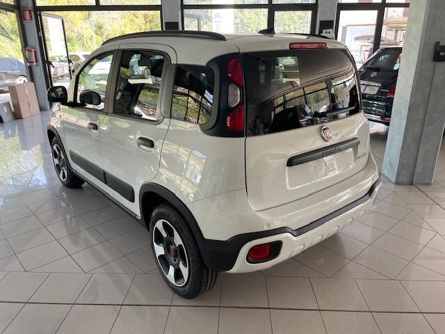 Fiat Panda Cross 1.0 FireFly S&S Hybrid 70 cv -Disponibili in vari colori!!