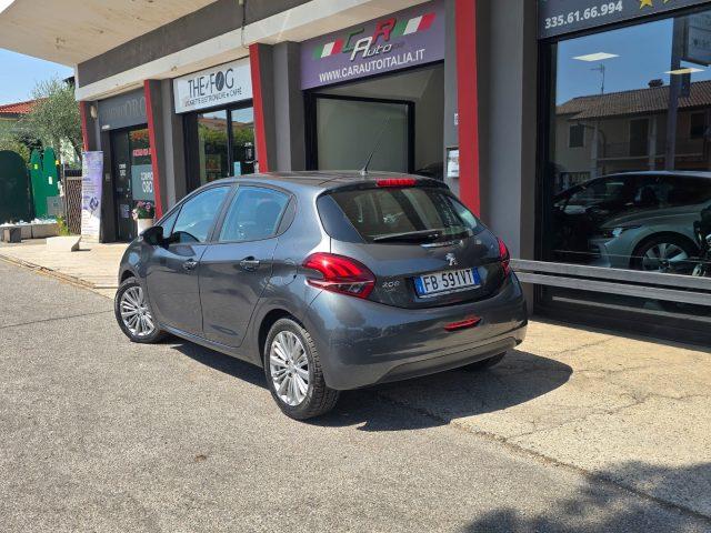 PEUGEOT 208 1.2i Benzina 82CV 5 Porte Active per NEOPATENTATI