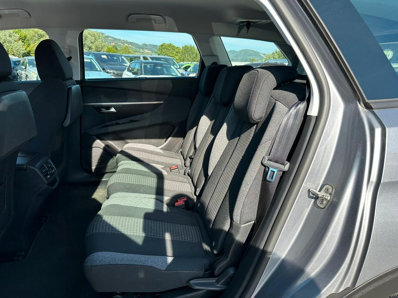 Peugeot 5008 BlueHDi 130 S&S Allure
