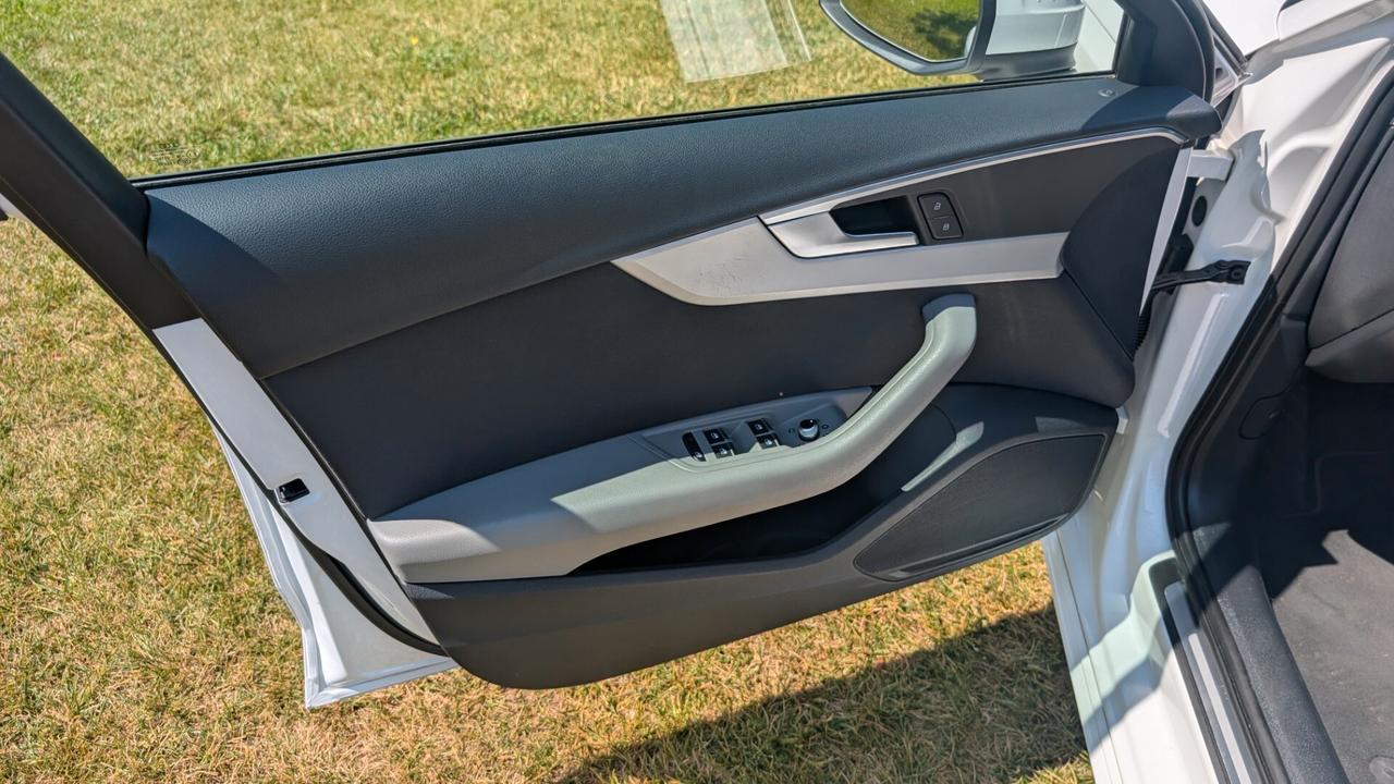 Audi A4 Avant 35 TDI/163 CV S tronic VIRTUAL COCKPIT