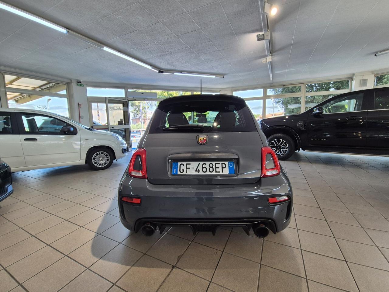 Abarth 695 1.4 Turbo T-Jet 180 CV Competizione