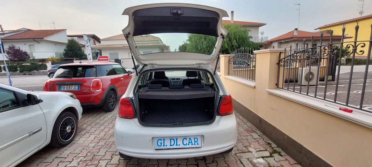 POLO 1,2 BENZINA TETTO APRIBILE X NEOPATENTATI SENSORI DI PARCHEGGIO IMPECCABILE
