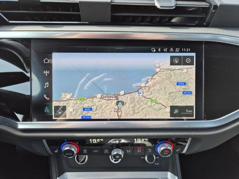 Audi Q3 35 1.5 tfsi mhev Business Advanced s-tronic