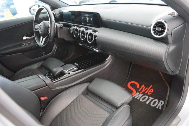 MERCEDES-BENZ A 180 d Automatic Business Extra Uniprop. Certificata