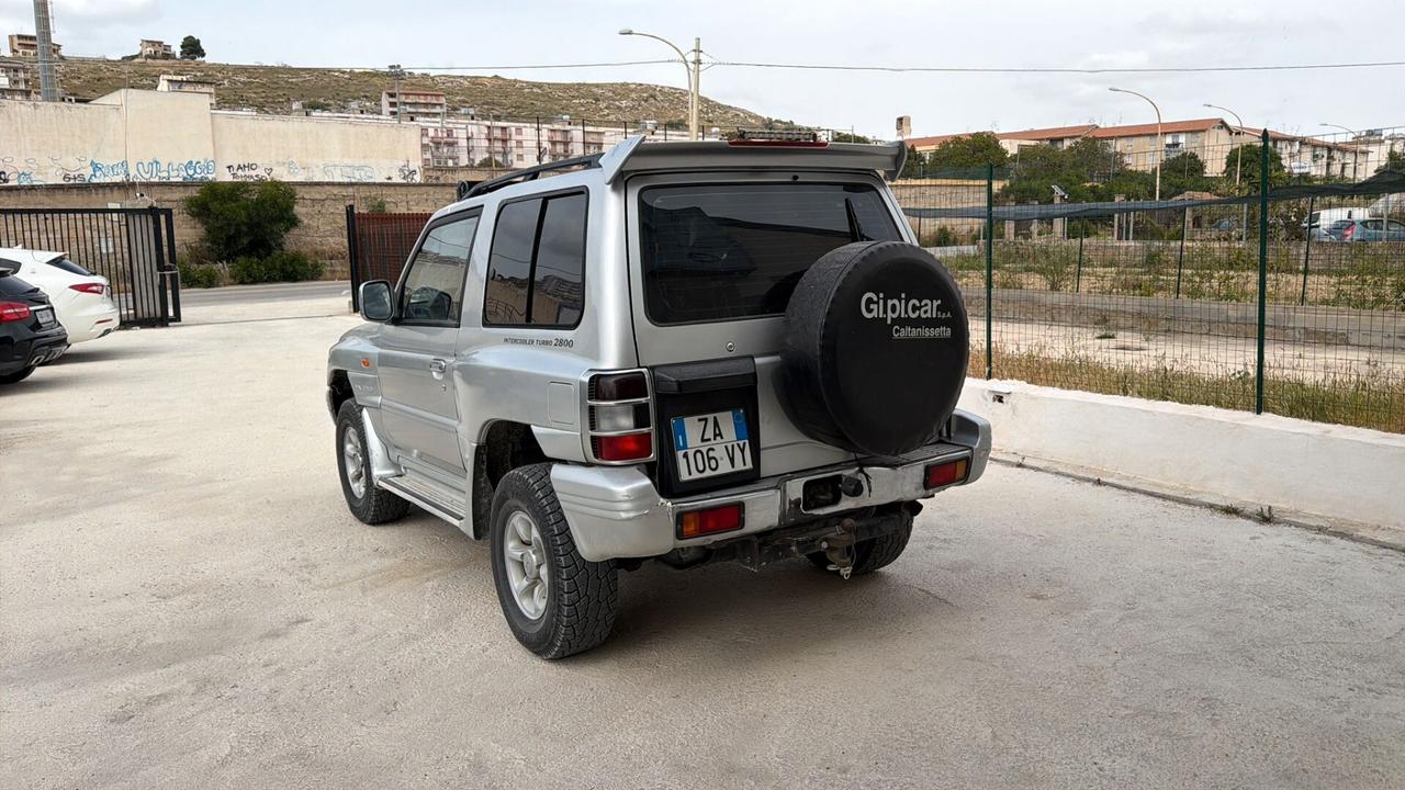 Mitsubishi Pajero 3.2 DI-D 16V 3p. Invite