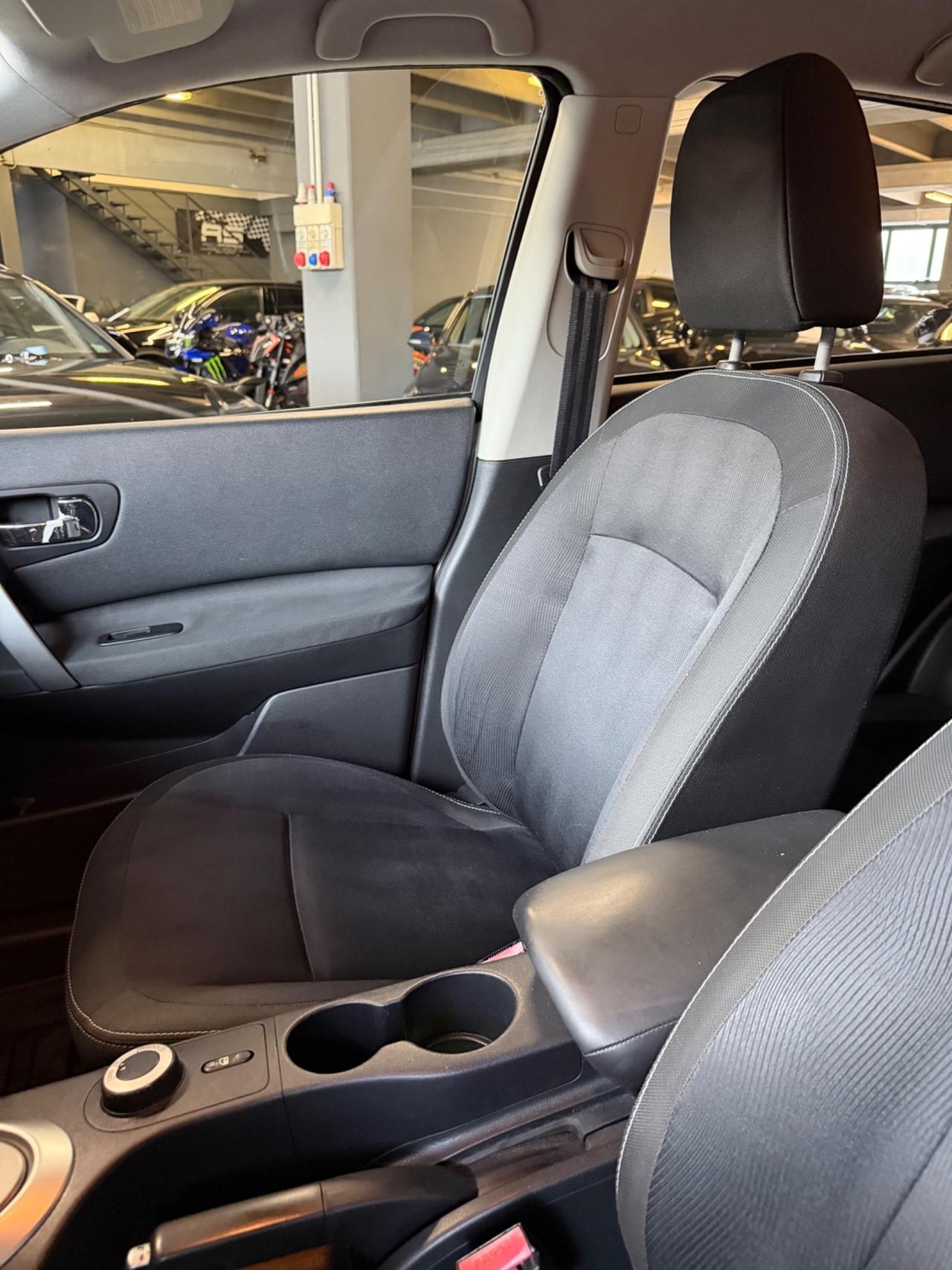 Nissan QASHQAI 2.0 dCi DPF AUTOMATICO 4X4 N-TEC KMCERT