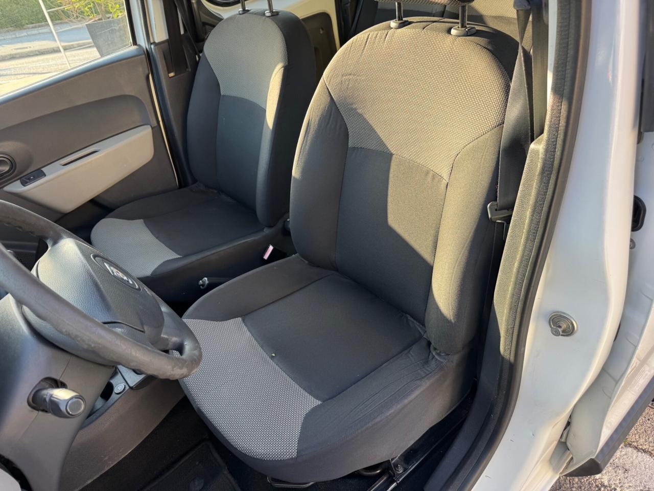 Dacia Dokker 1.6 8V 85CV GPL Lauréate