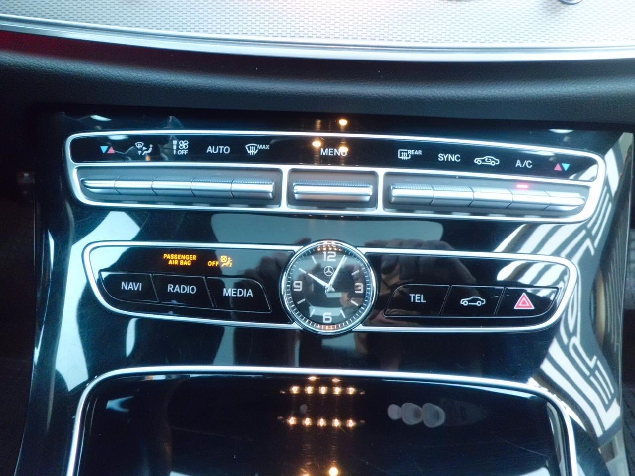 Mercedes-benz E 220 d 4Matic Auto Premium Plus