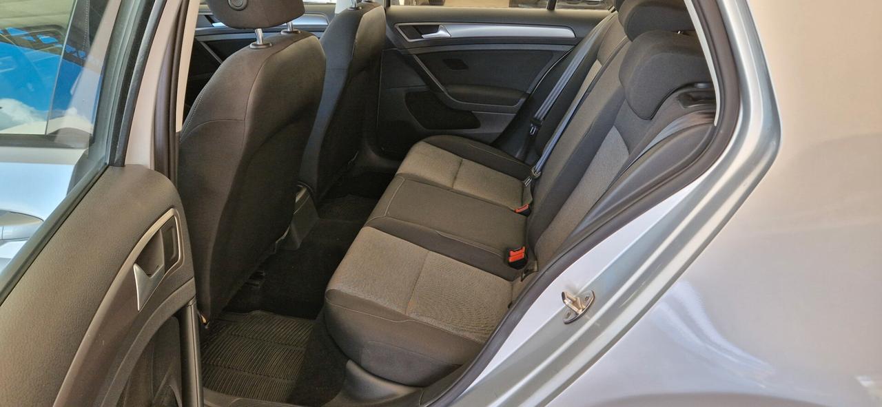 Volkswagen Golf 7 1.6 TDi 105cv *** PARI AL NUOVO ***