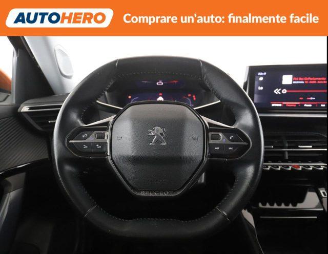 PEUGEOT 2008 BlueHDi 100 S&S Allure