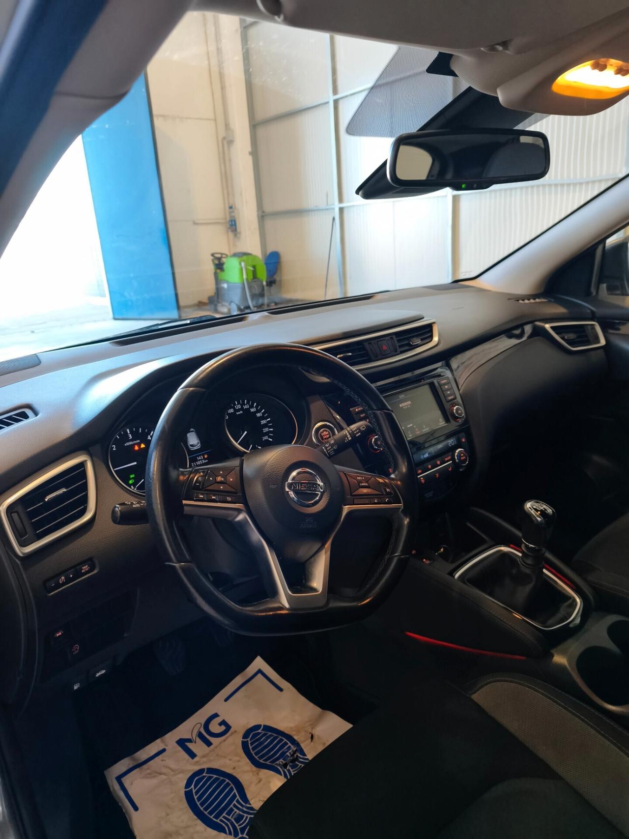 Nissan Qashqai 1.5 dci n-connecta 115cv
