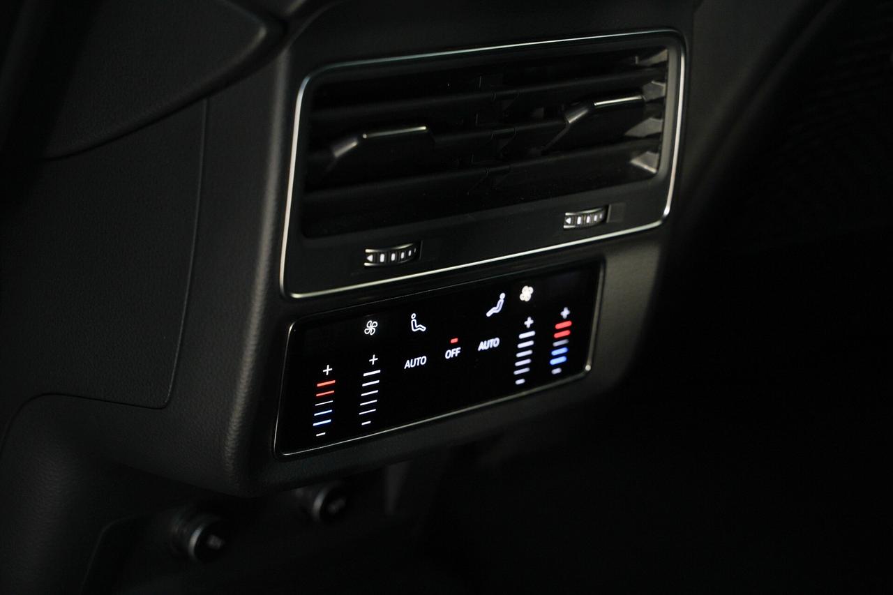 Audi Q8 50 TDI 286 CV quattro tiptronic Sport