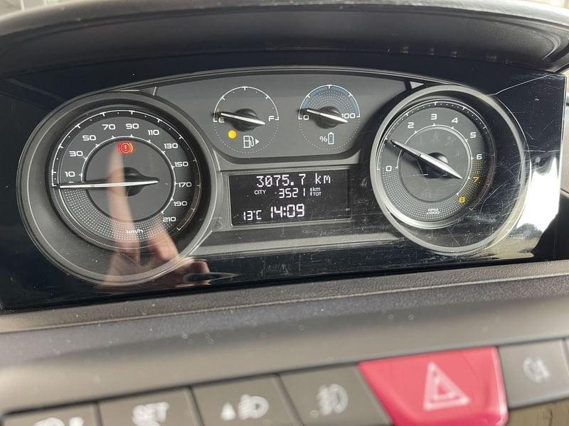 Lancia Ypsilon 1.0 firefly hybrid Gold s&s 70cv 5p.ti - AZIENDALE
