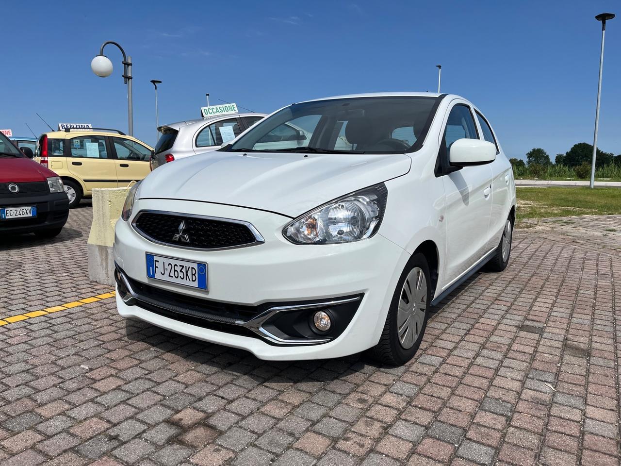 Mitsubishi Space Star 1.0 Invite