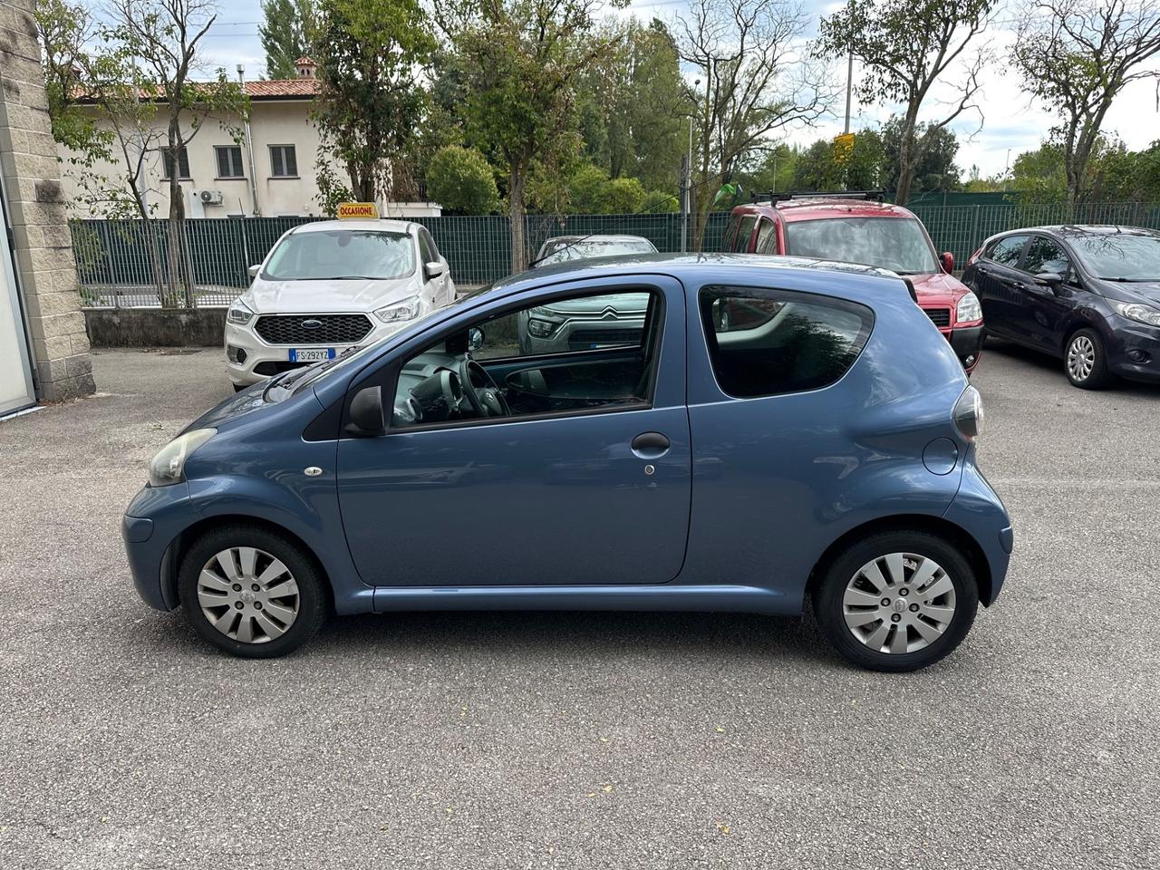 Toyota Aygo 1.0 VVT-i 3p. Sol - 98.000 km Neop.