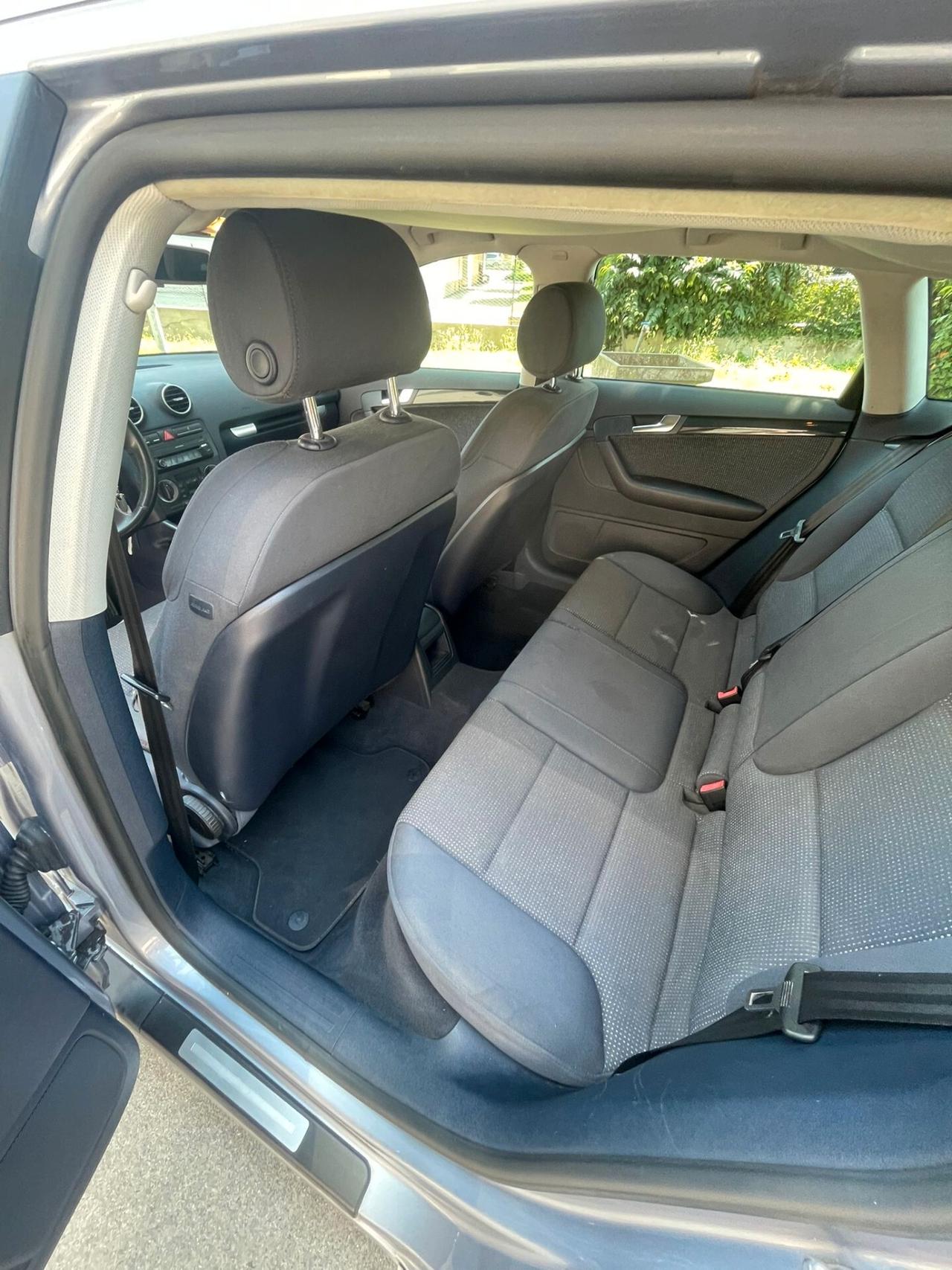 Audi A3 1.6 16V FSI Ambition