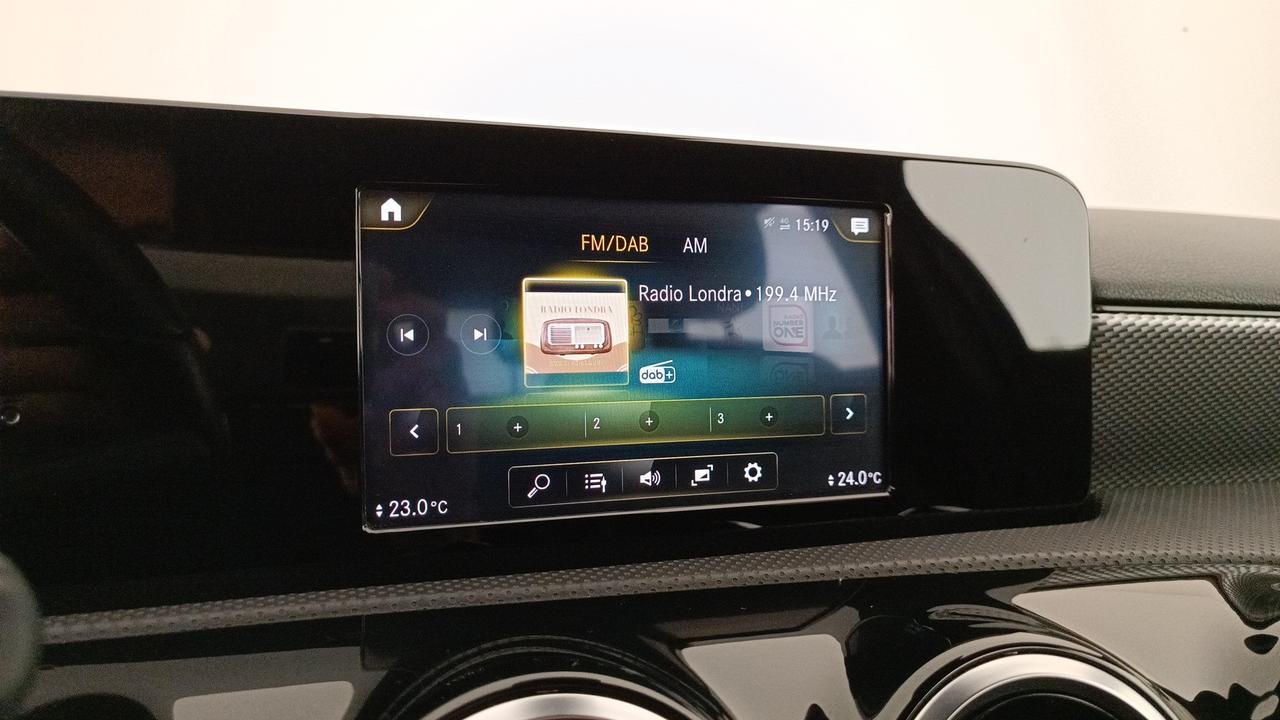Mercedes-Benz A 180 d Sport auto