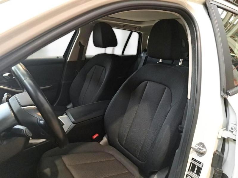 BMW 318 48V BUSINESS ADVANTAGE TOURING AUTO 5 PORTE STATION WAGON