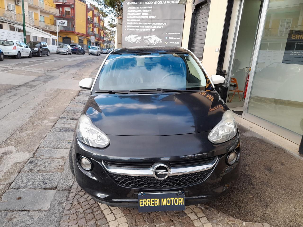 Opel Adam 1.4 87 CV GPL Tech Unlimited