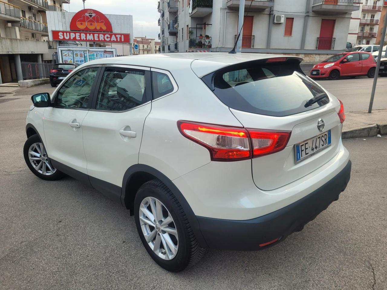 Nissan Qashqai 1.5 dCi Tekna * Certificata in Casa Madre * Garantita 12 Mesi