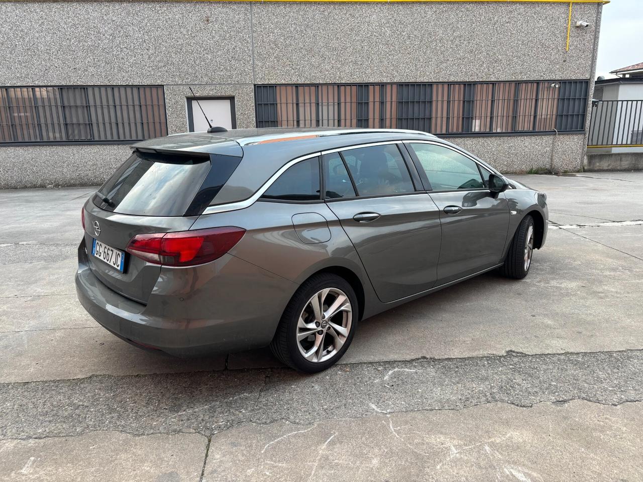 Opel Astra 1.5 CDTI 122 CV S&S 5 porte Business Elegance