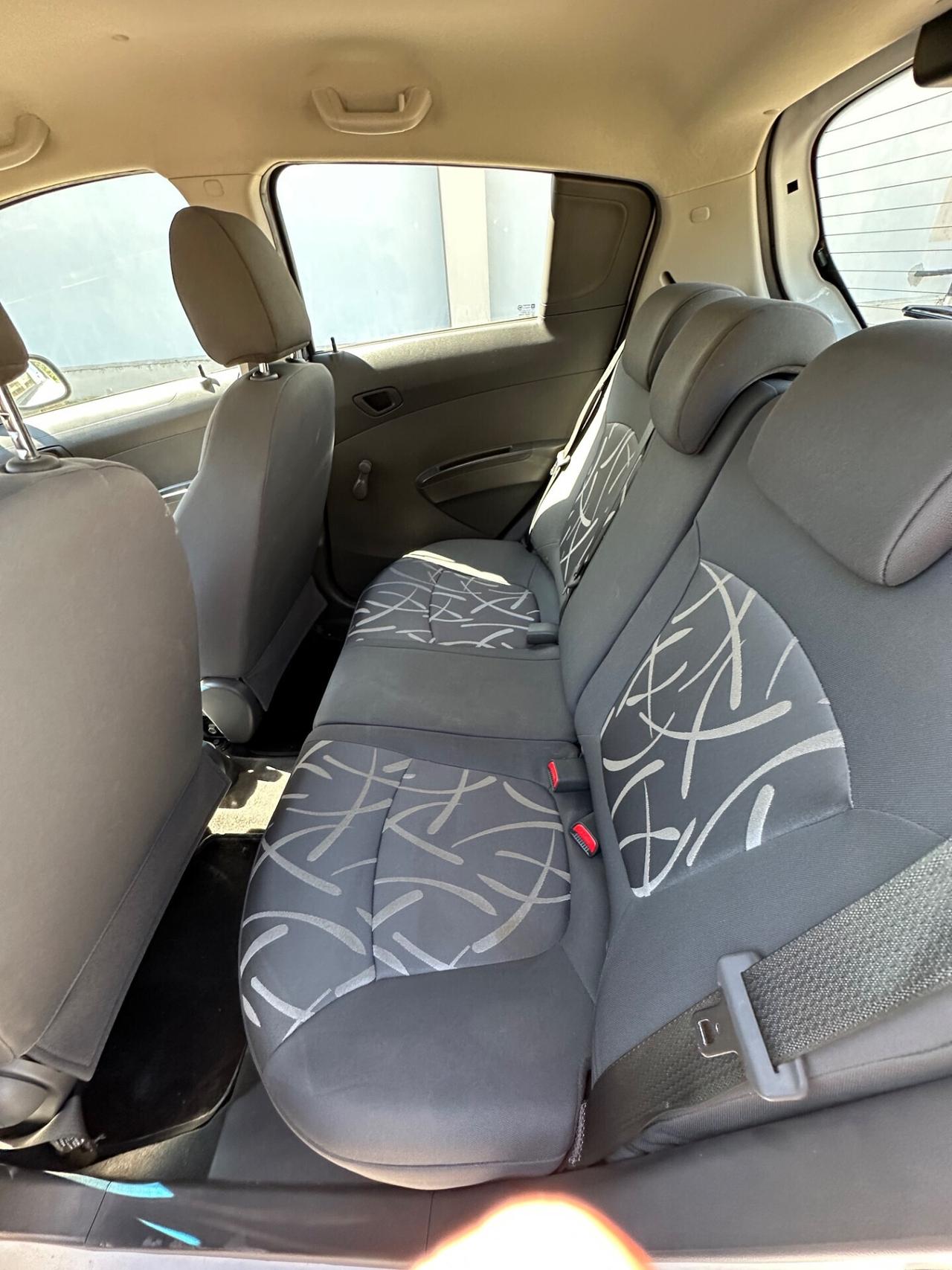 Chevrolet Spark 1.0 benzina 2013 neopatentati