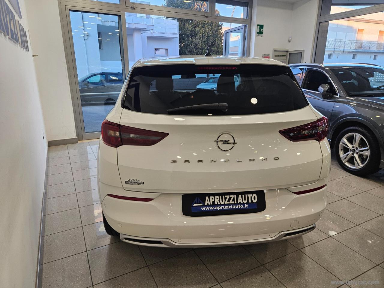 OPEL Grandland 1.5 D Ecotec aut. Bus. El.