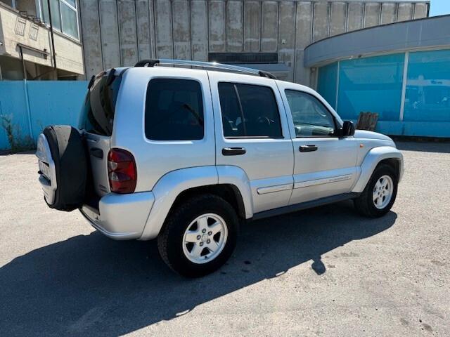 Jeep Cherokee 2.8 CRD Limited cambio automatico