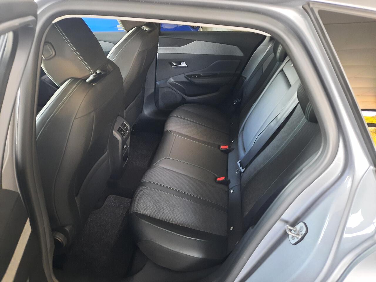 PEUGEOT 308 SW ALLURE PACK BLUEHDI 130CV EAT8