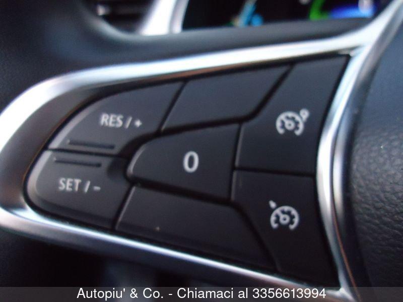 Renault Captur Hybrid E-Tech 145 CV Intens