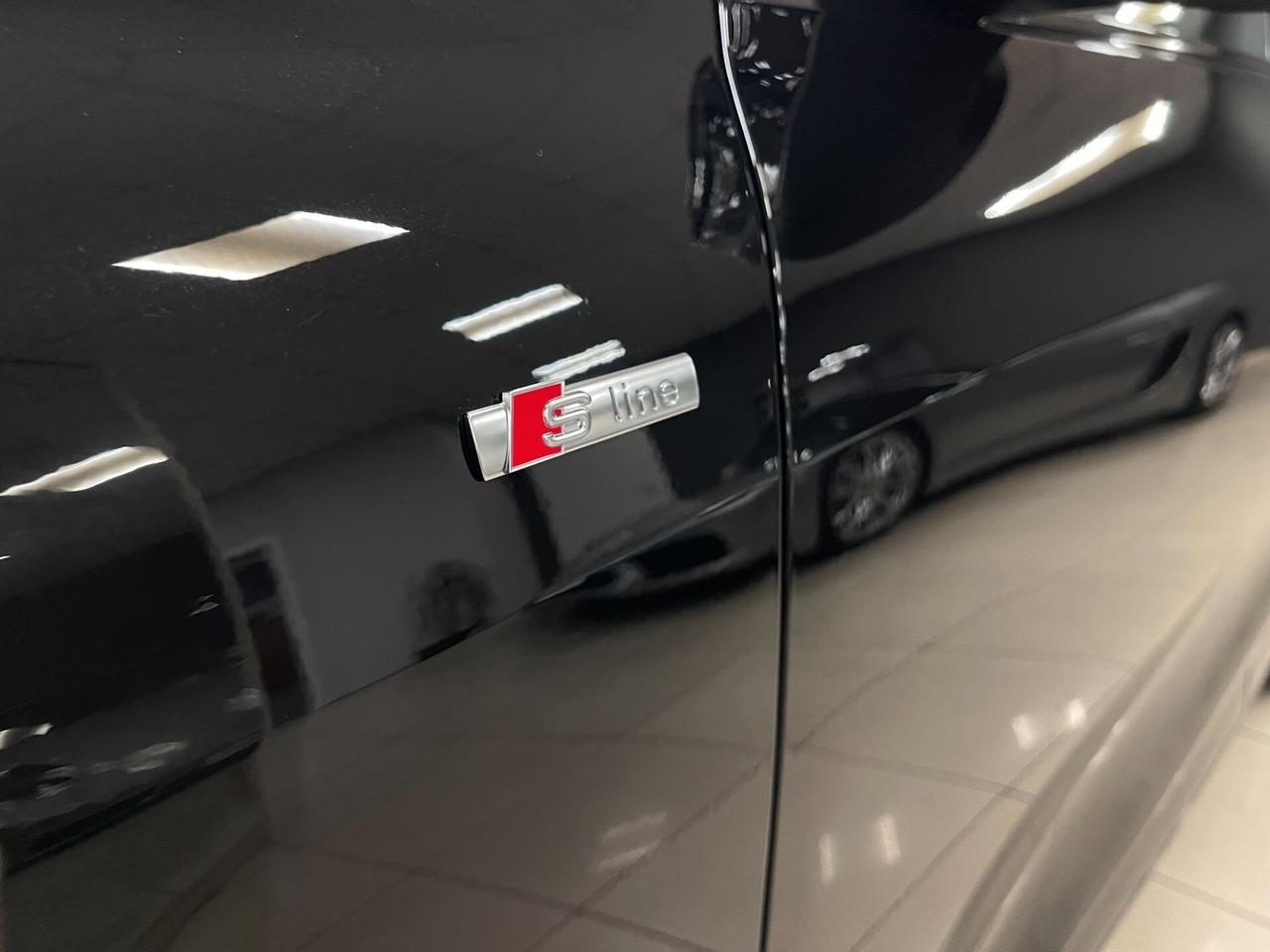 Nuova Q5 Sportback S line 2.0 TDI quattro 204cv