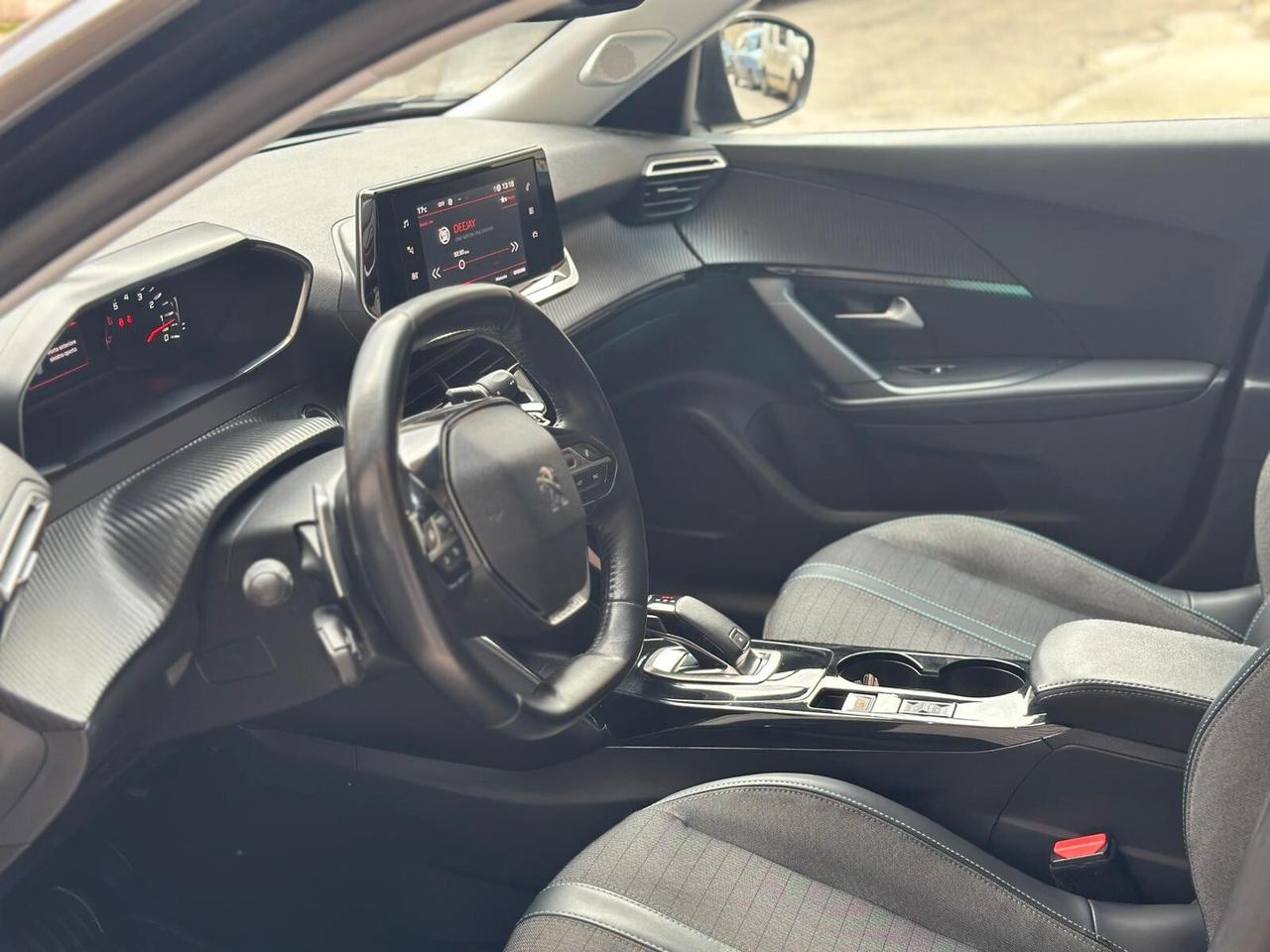 Peugeot 2008 BlueHDi 130CV EAT8 Allure Pack