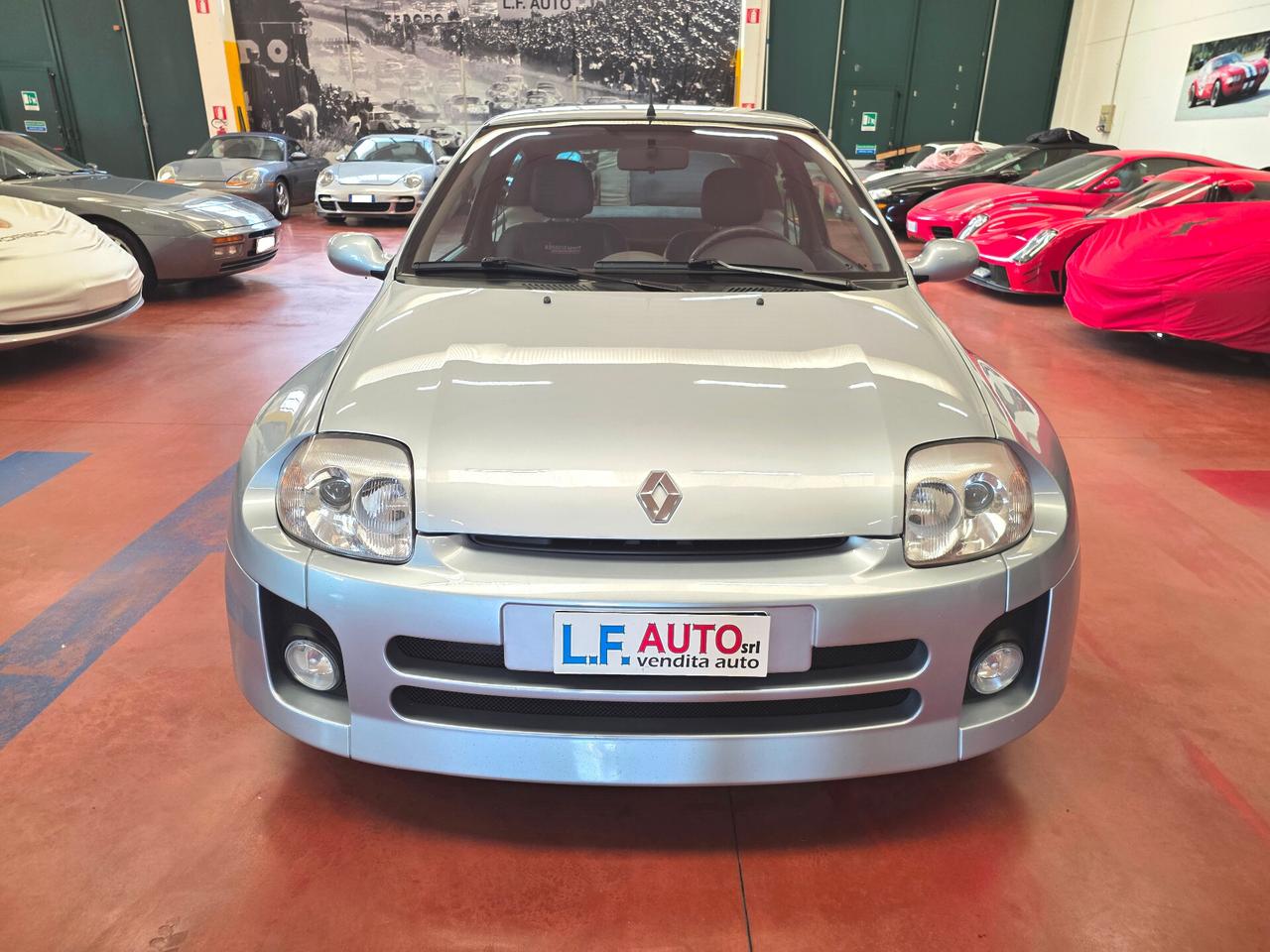 Renault Clio 3.0 V6 24V cat 3 porte Sport A.S.I.