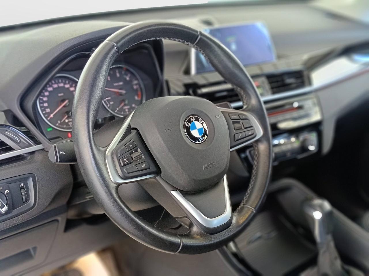BMW X1 sdrive18d xLine auto my18
