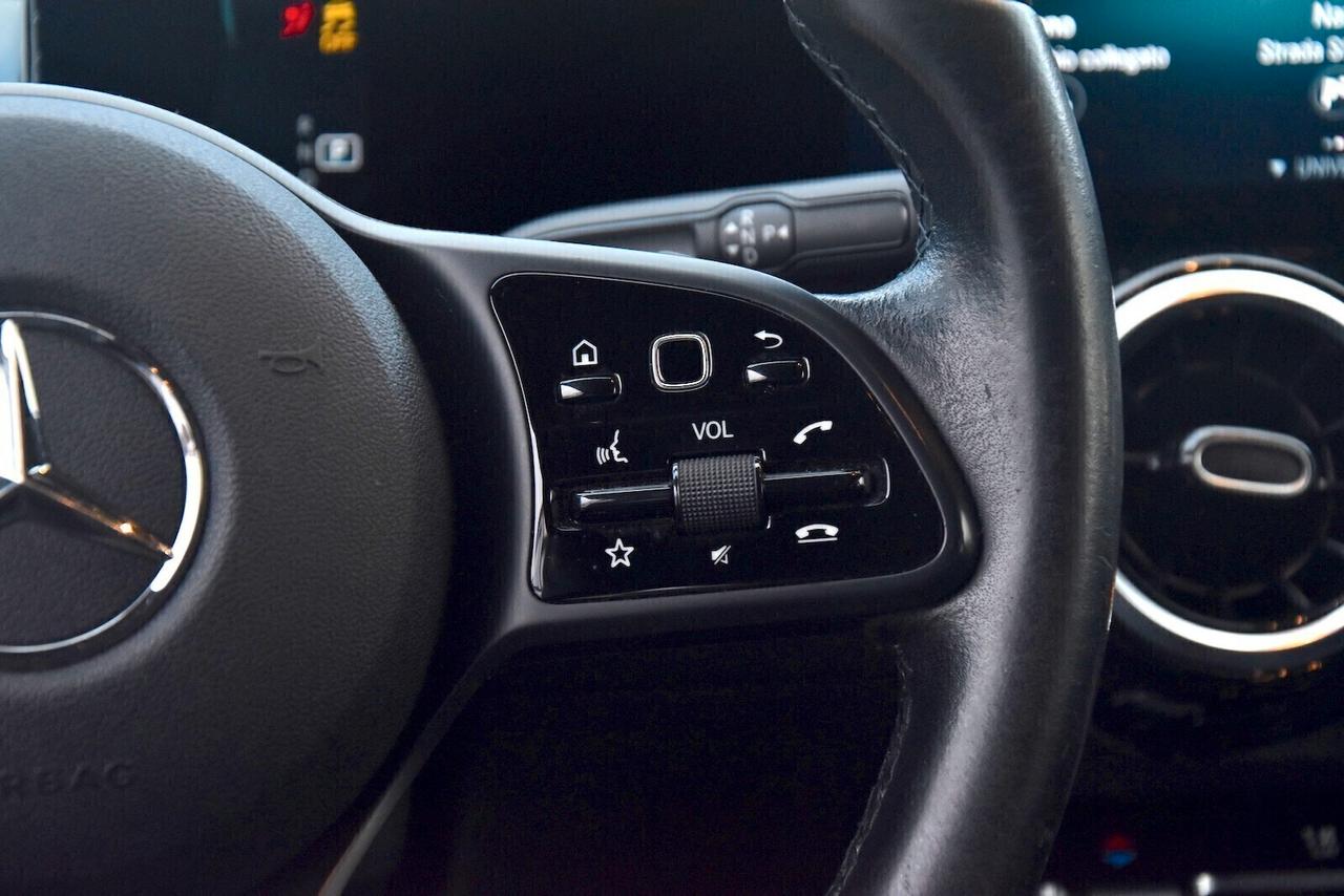 Mercedes GLB 200 d Automatic Business Extra