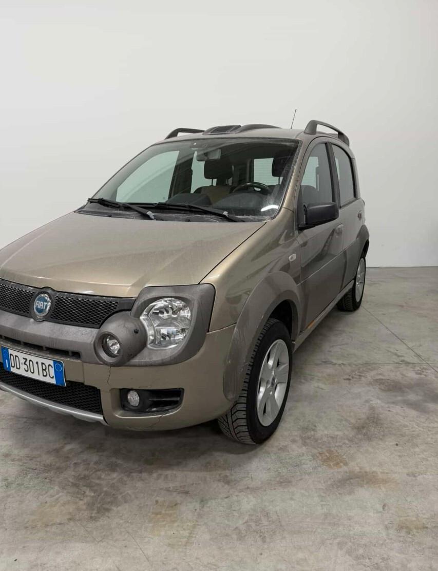 Fiat Panda 1.3 MJT 16V 4x4 Cross