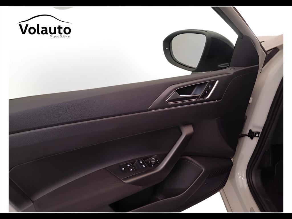 VOLKSWAGEN Taigo - Taigo 1.0 tsi R-Line 110cv dsg