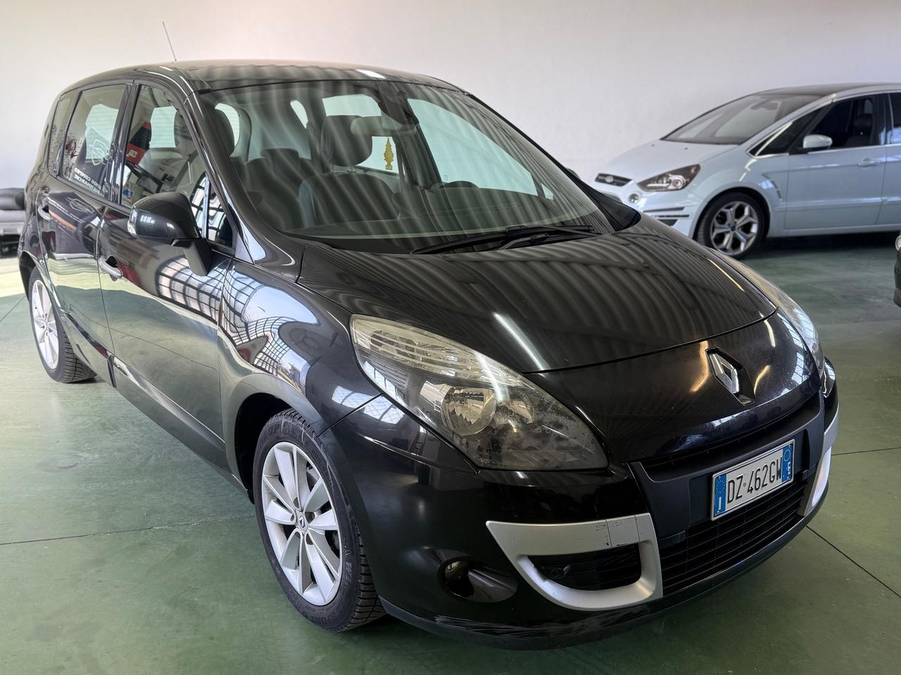 Renault Scenic Scénic X-Mod 1.5 dCi 110CV Luxe