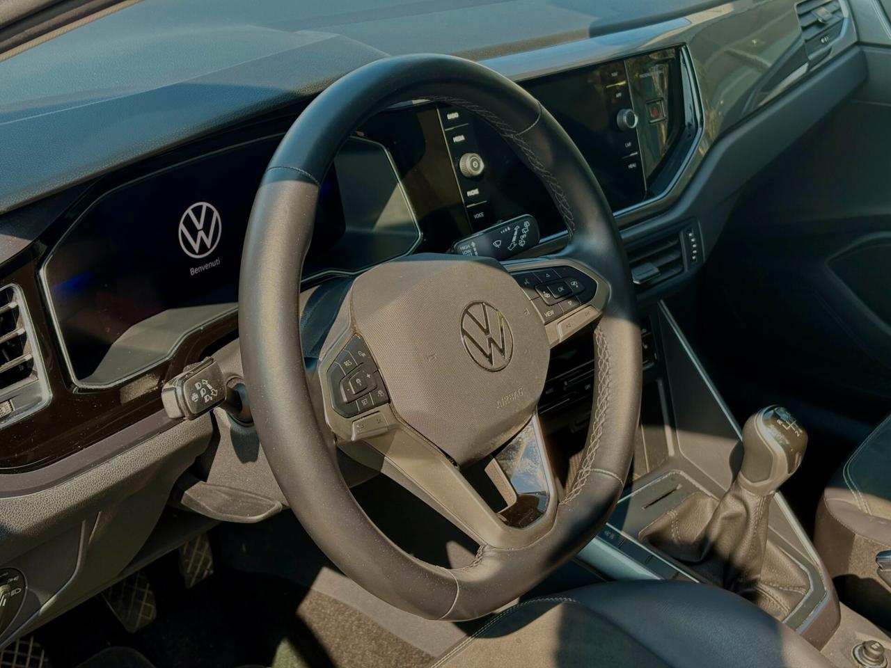 Polo 1.0 TSI Style | FARI MATRIX - ARTVELOURS RETROCAMERA