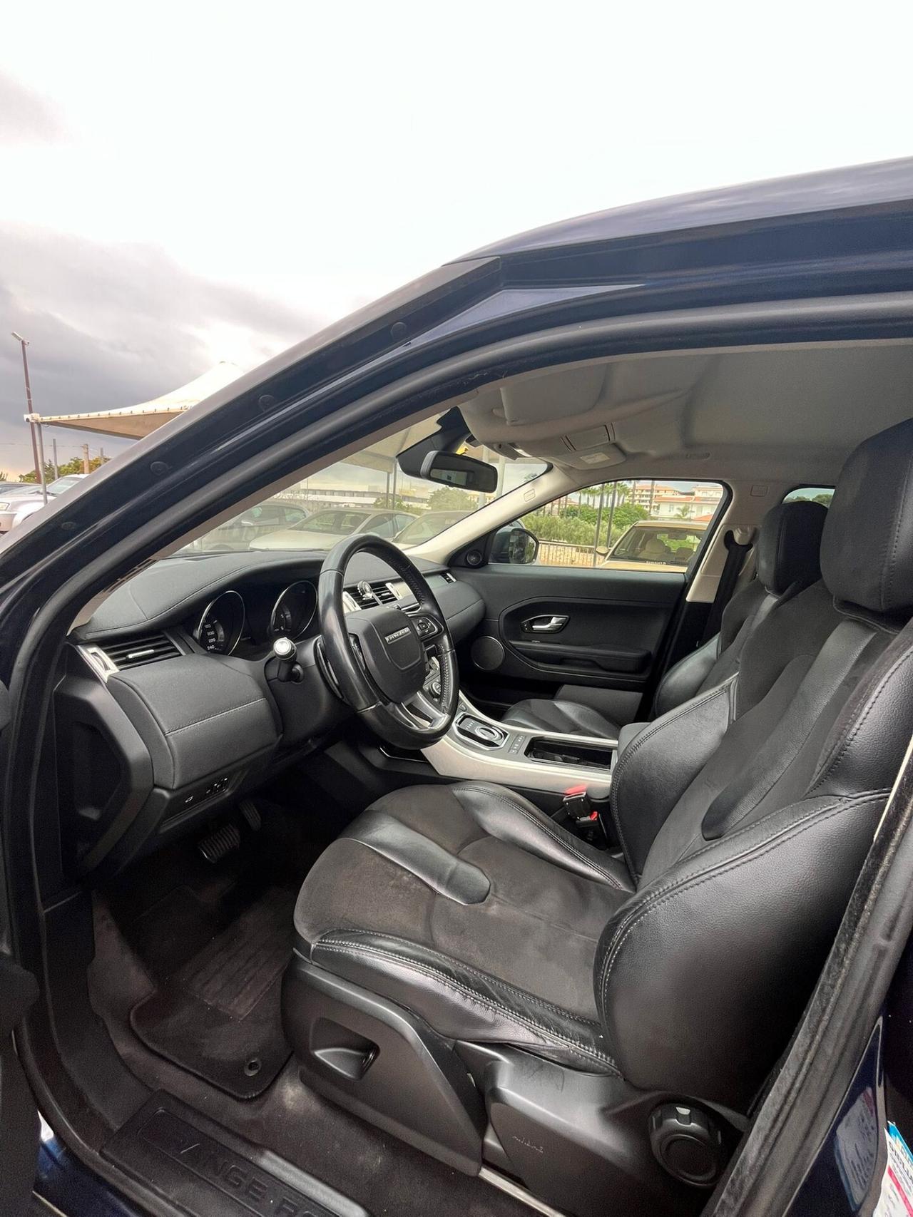Land Rover Range Evoque 2.2 TD4 5p. British Edition Dynamic