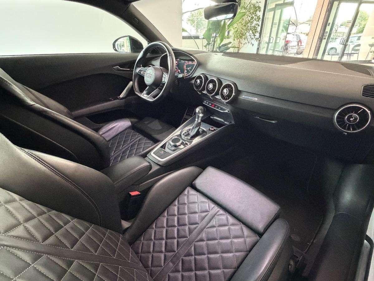 Audi TT 2.0 TFSI quattro S tronic S line