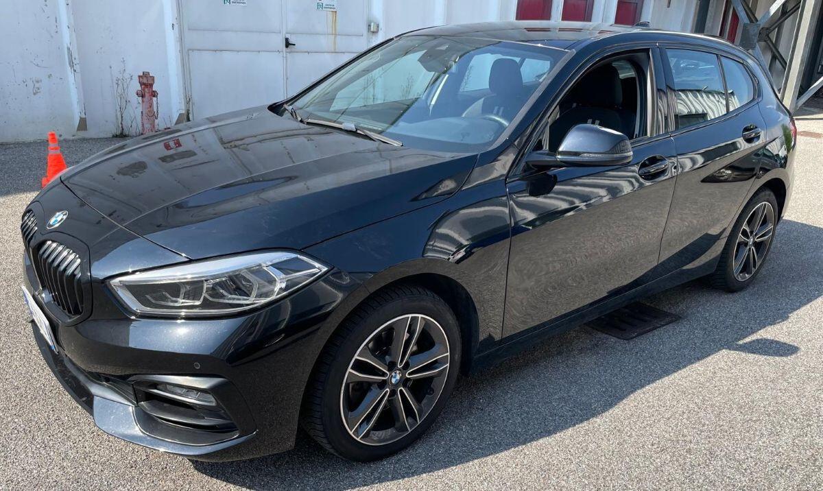 BMW 118i 140Cv. SPORT AUTOMATICA