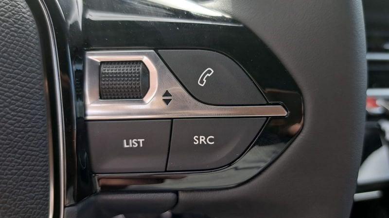 Peugeot 2008 1.2 PureTech 100 cv ALLURE