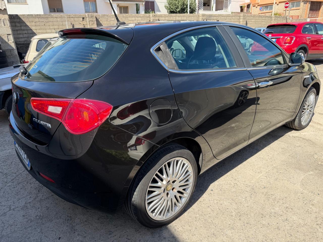 Alfa Romeo Giulietta 1.6 JTDm 120 CV Super Q2