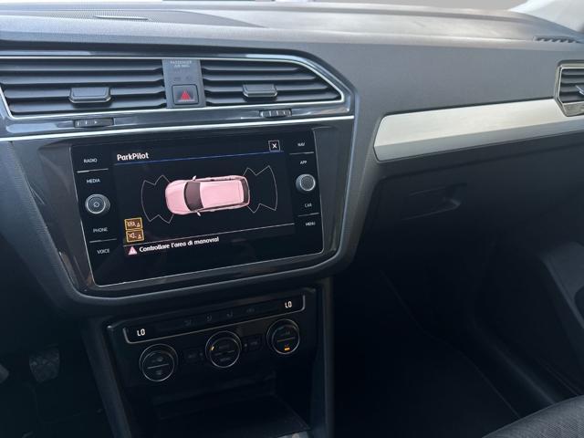 VOLKSWAGEN Tiguan 2.0 TDI SCR Business BlueMotion Technology