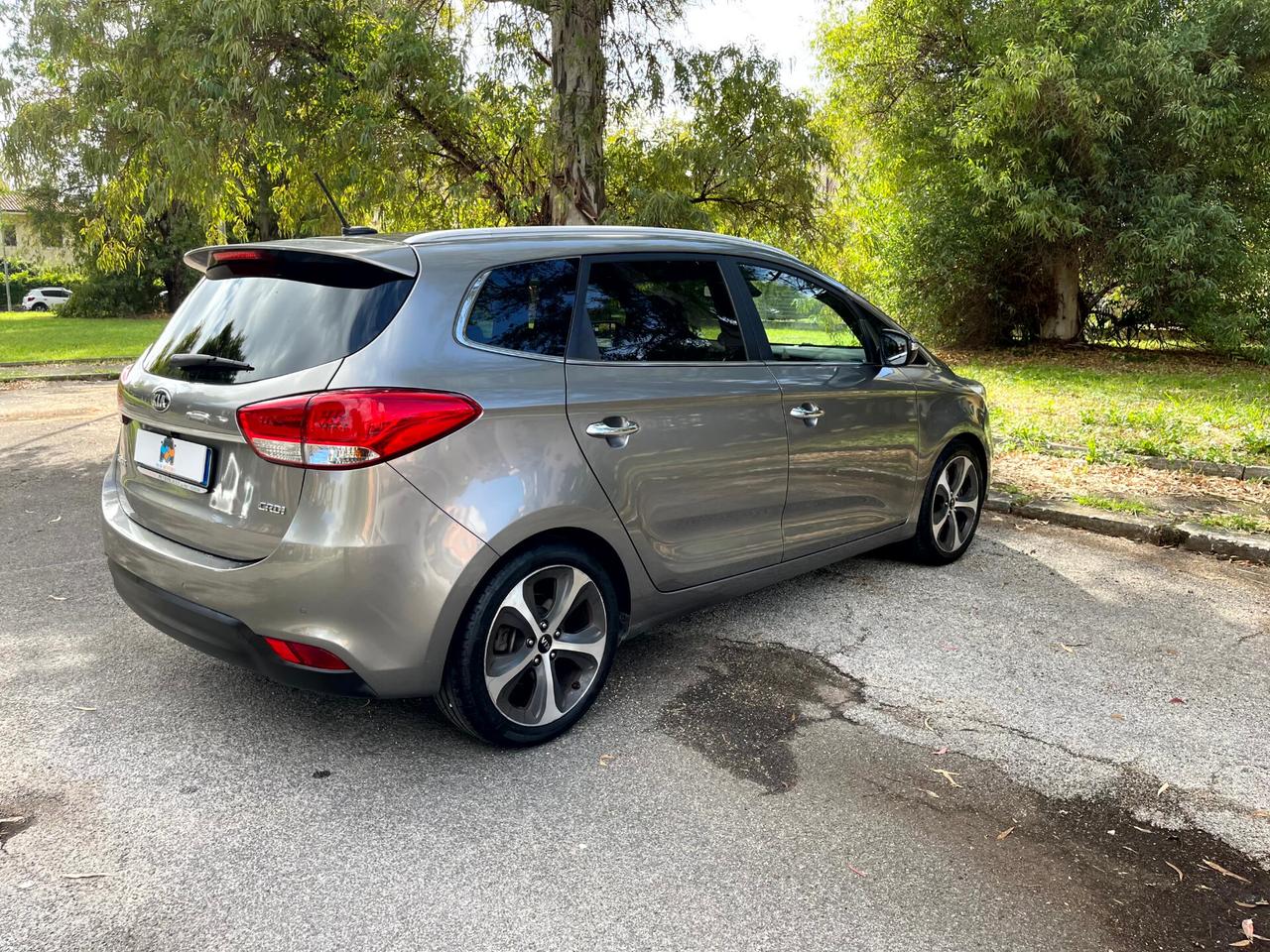 Kia Carens 24 MESI DI GARANZIA 1.7 crdi AUTOMATICA NEOPATENTATI