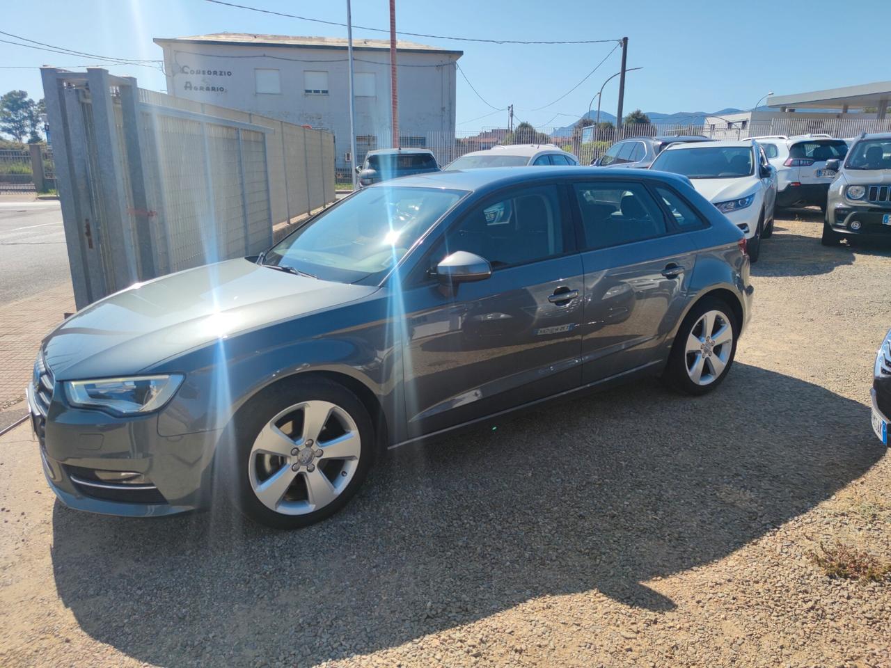 Audi A3 1.6 TDI clean diesel Ambition