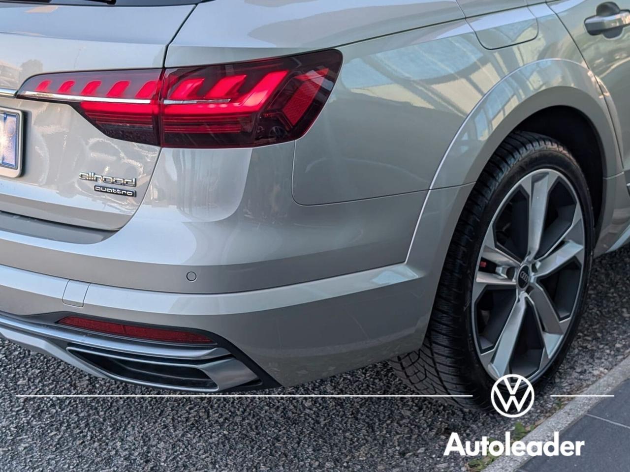Audi A4 allroad 40 TDI 204 CV S tronic Identity Contrast