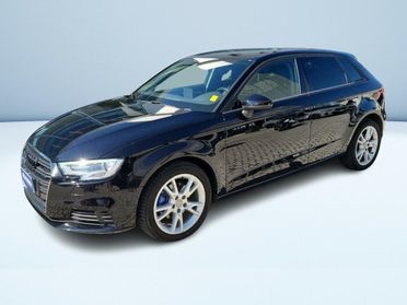 Audi A3 30 1.0 TFSI Business S tronic